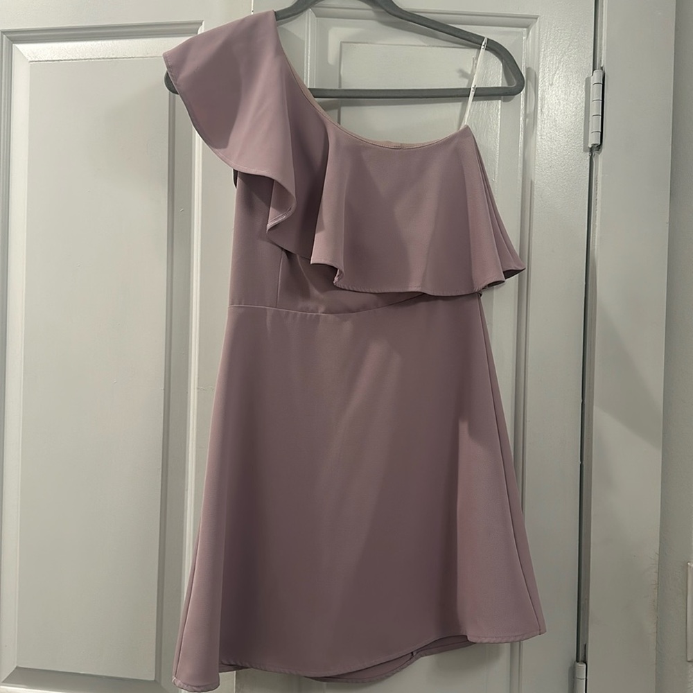 Lulus one shoulder lilac cocktail dress